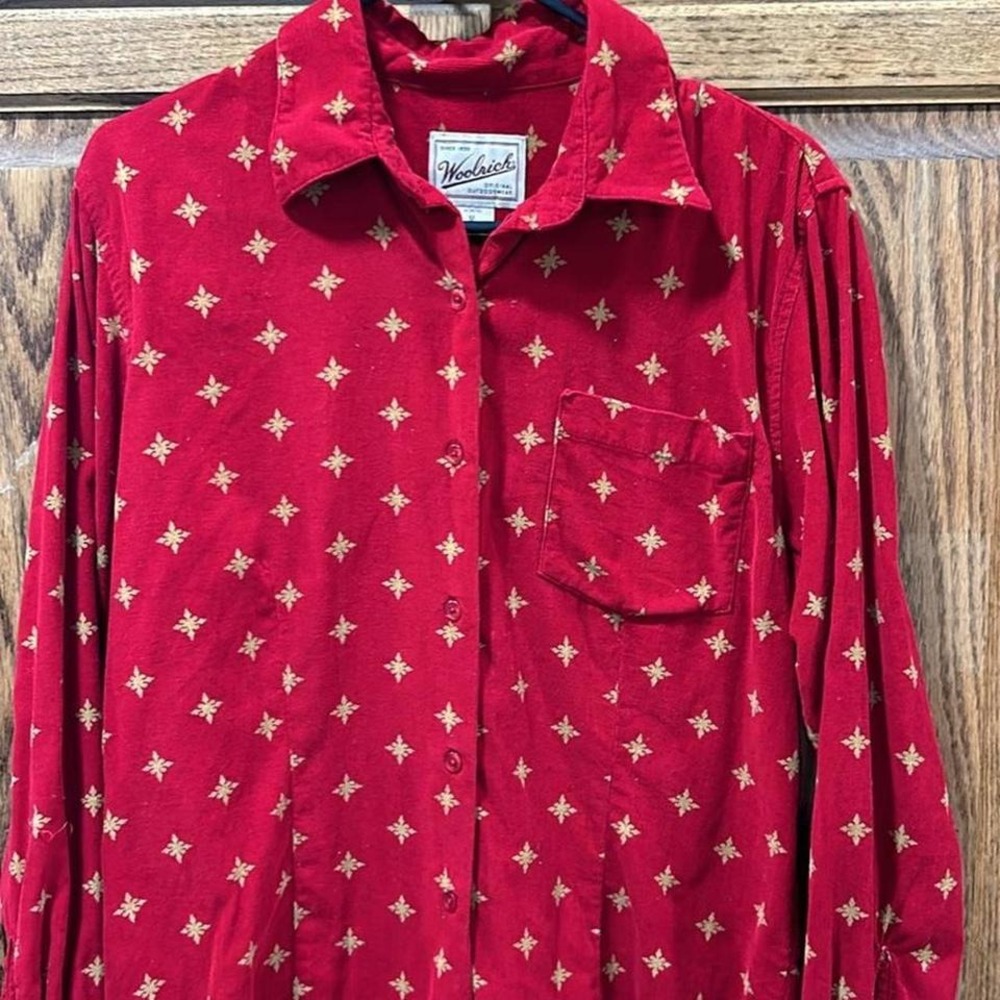 Red and‎ gold star print Woolrich button up shirt corduroy type material